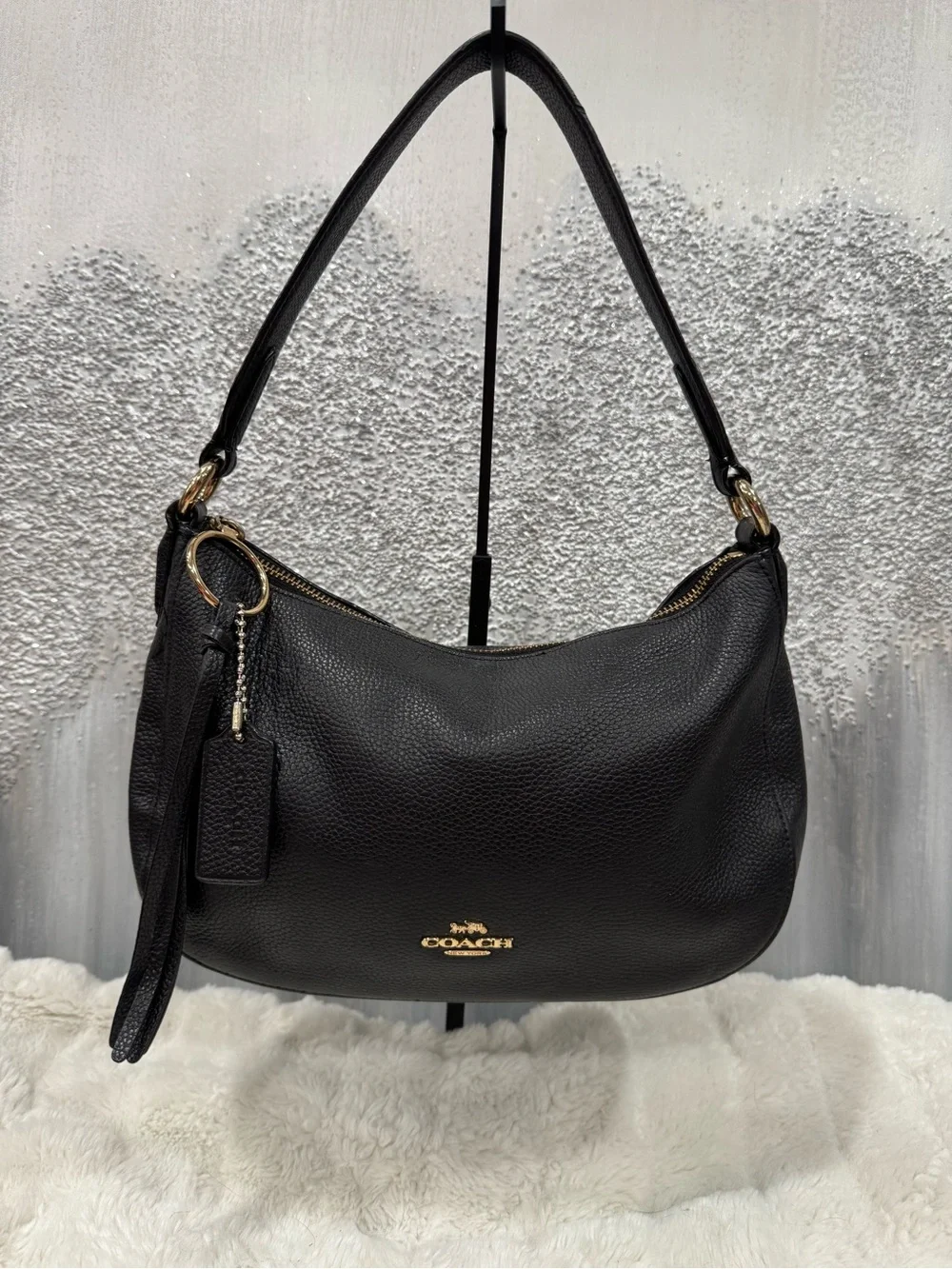 Coach good crossbody